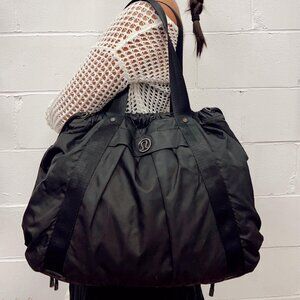 Lululemon Effortless Tote Yoga Gym Bag Duffel Crossbody Weekender